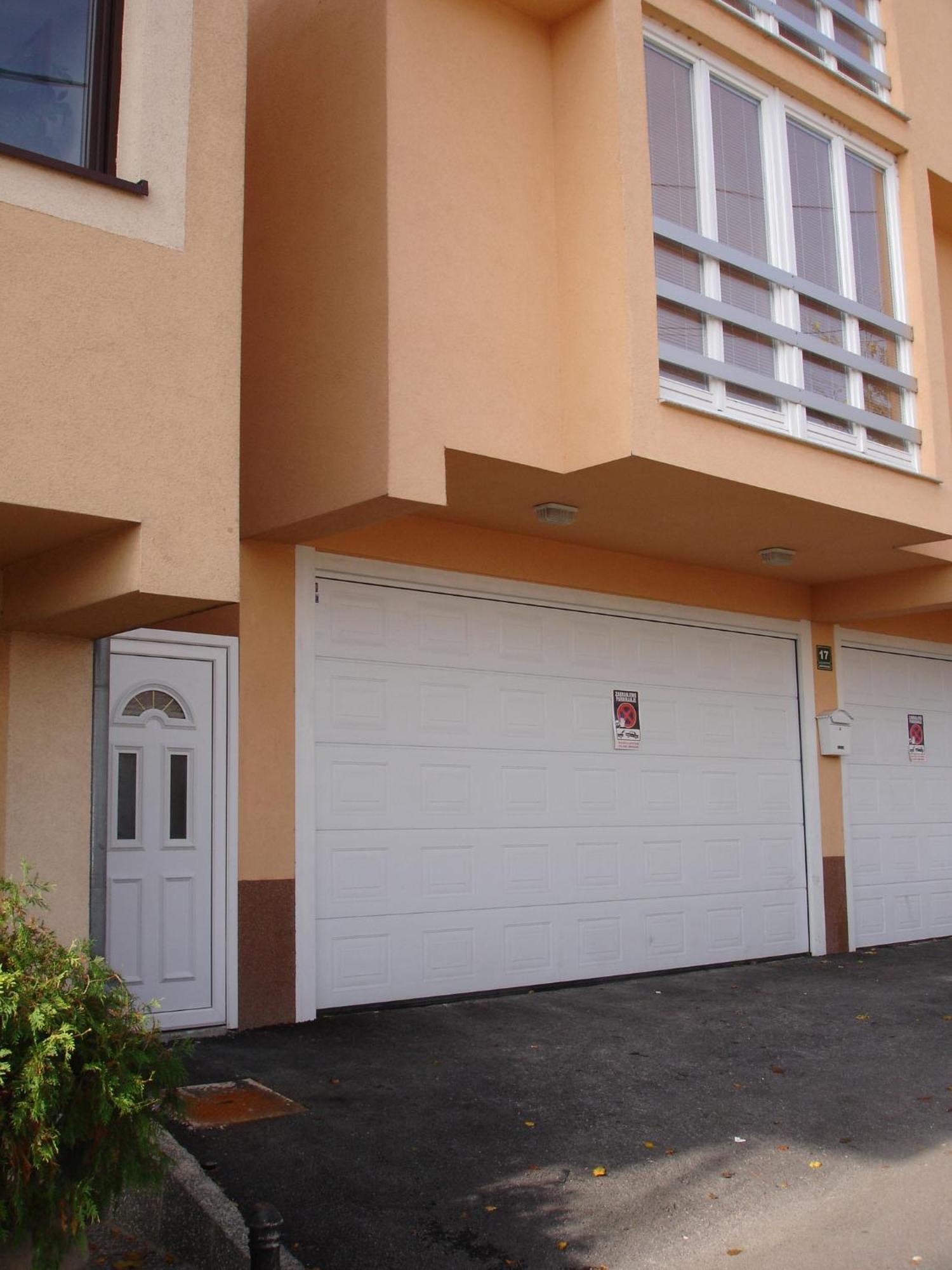 Apartments Kira Sarajevo Exterior photo